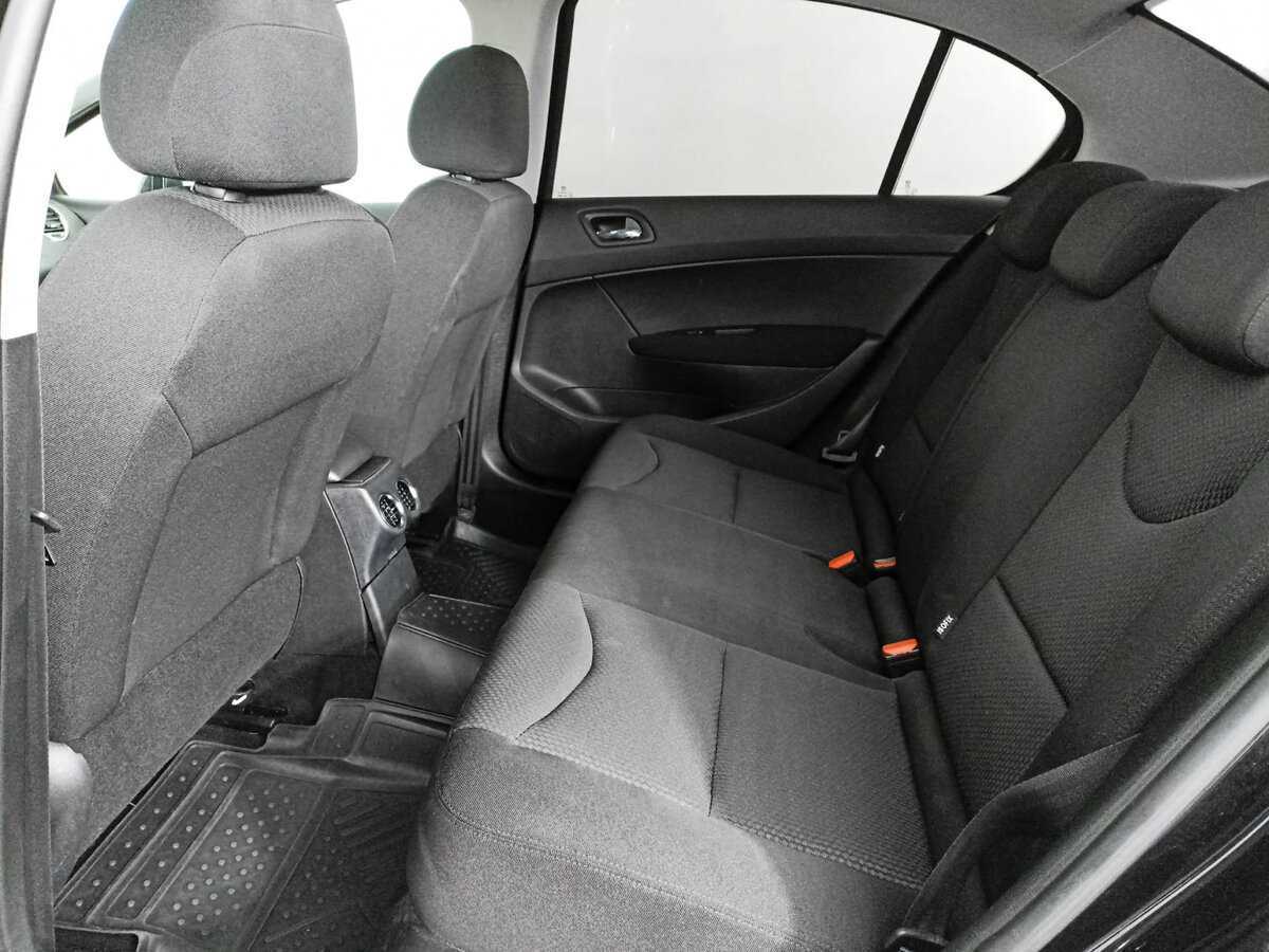 Купить Peugeot 408, 2012, 163 337 км.. Фото: #8