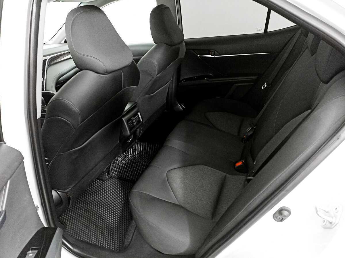 Купить Toyota Camry, 2019, 386 237 км.. Фото: #8