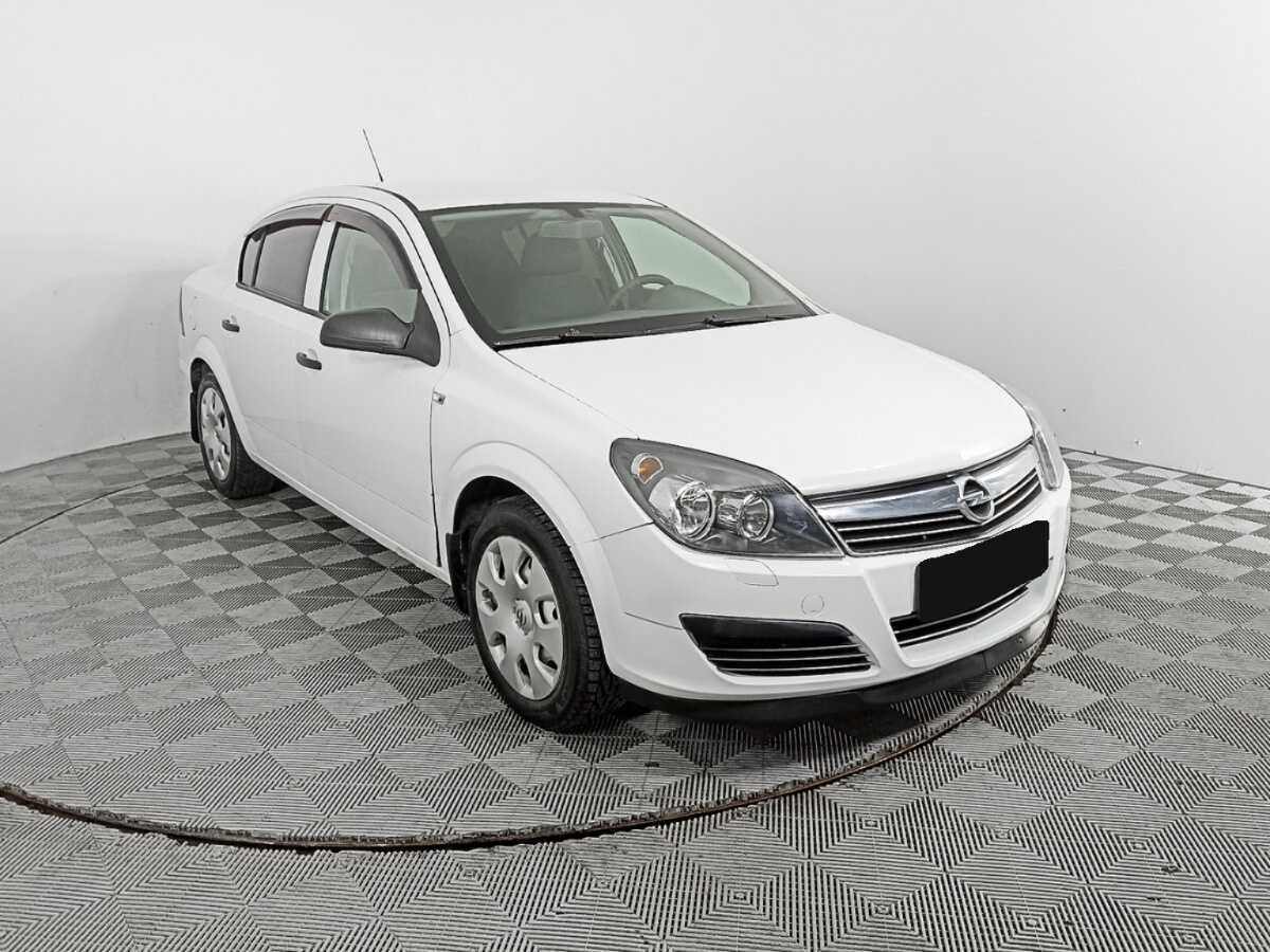 Купить Opel Astra, 2013, 170 567 км.. Фото: #2