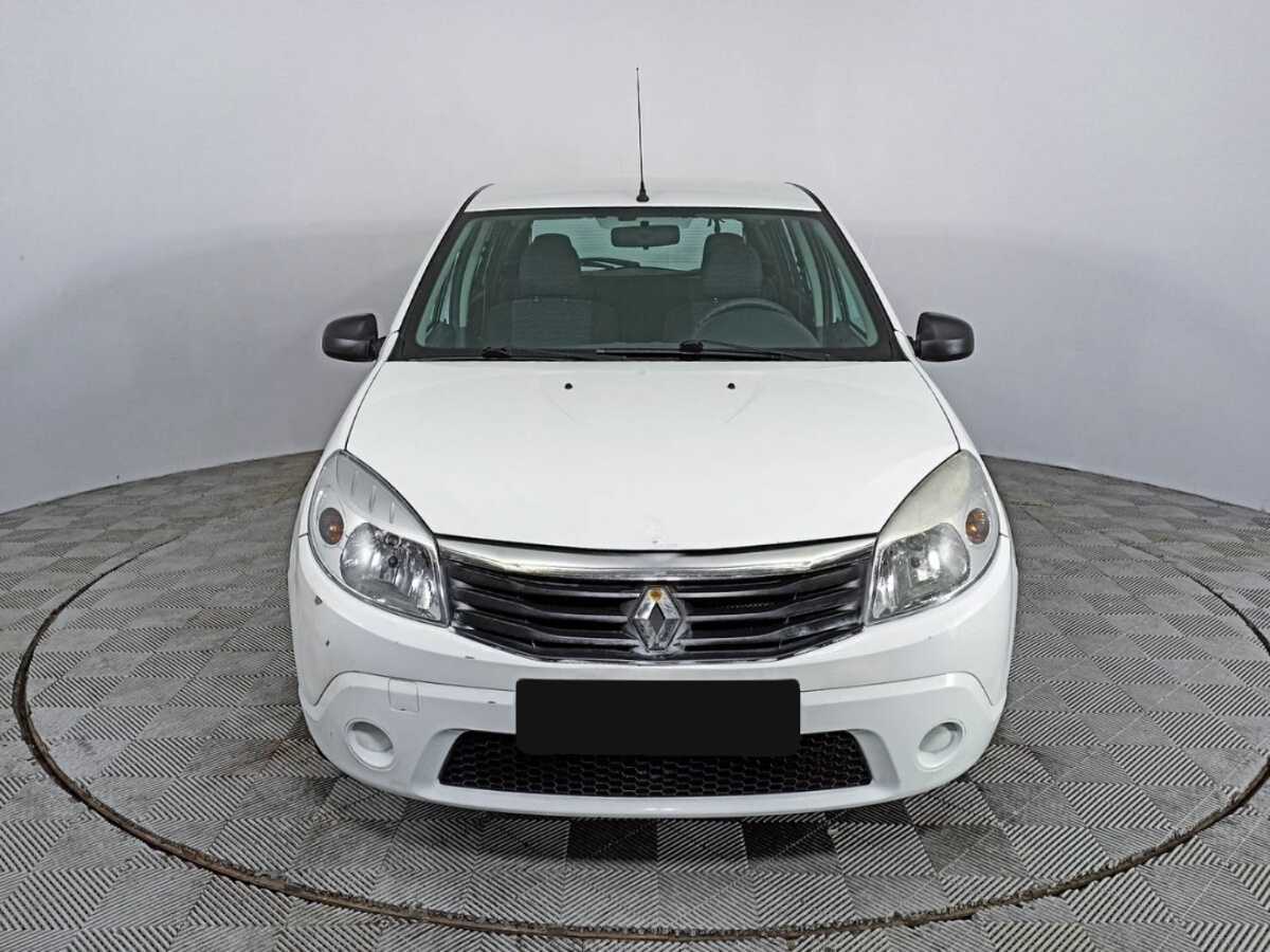 Купить Renault Sandero, 2014, 64 239 км.. Фото: #1