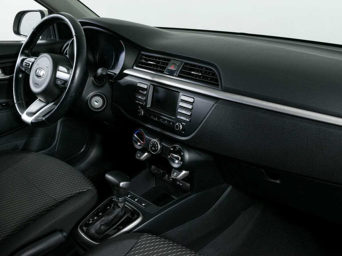 Купить Kia Rio, 2017, 92 302 км.. Фото: #8