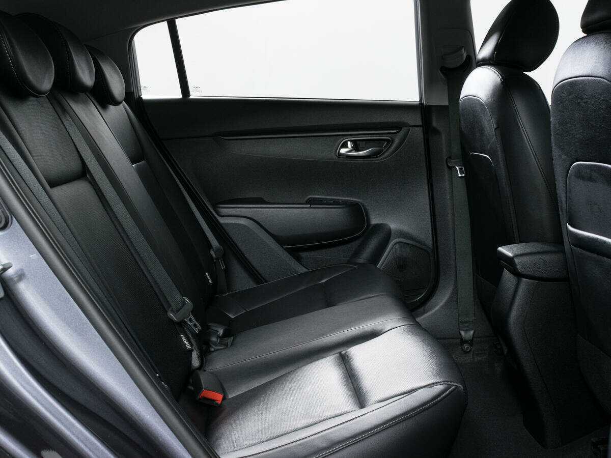 Купить Kia Rio, 2021, 46 900 км.. Фото: #9