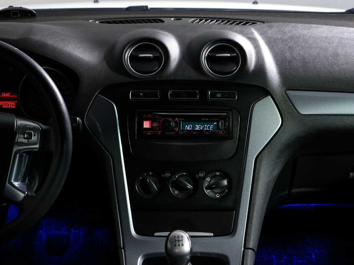 Купить Ford Mondeo, 2012, 231 270 км.. Фото: #10