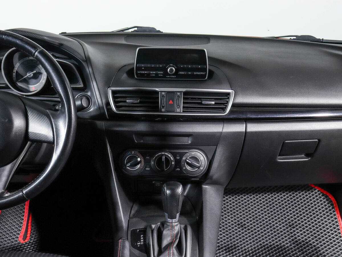 Купить Mazda 3, 2013, 127 537 км.. Фото: #9