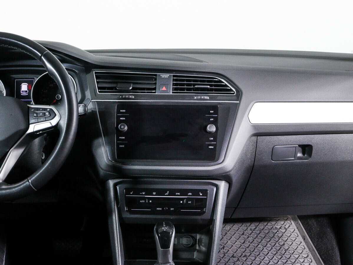 Купить Volkswagen Tiguan, 2020, 113 939 км.. Фото: #10