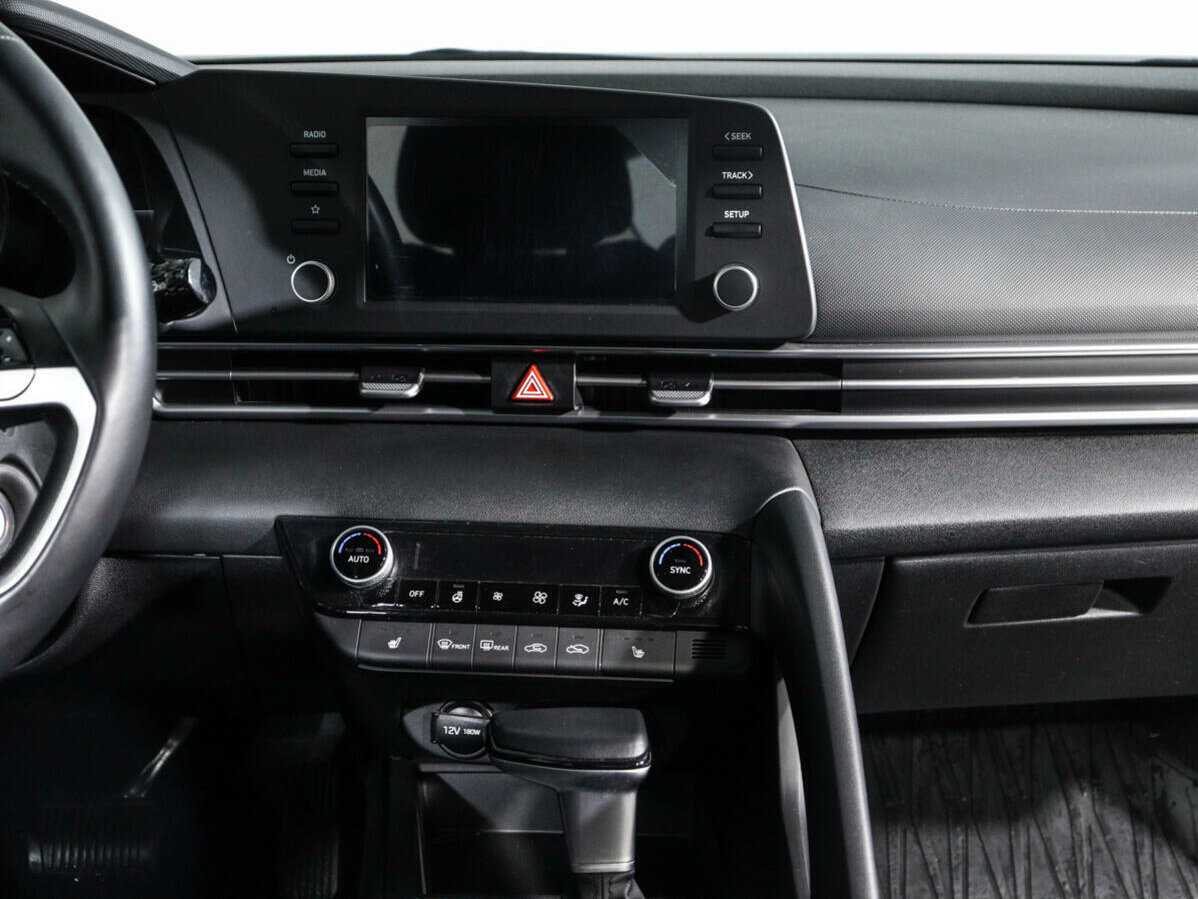 Купить Hyundai Elantra, 2021, 38 166 км.. Фото: #12