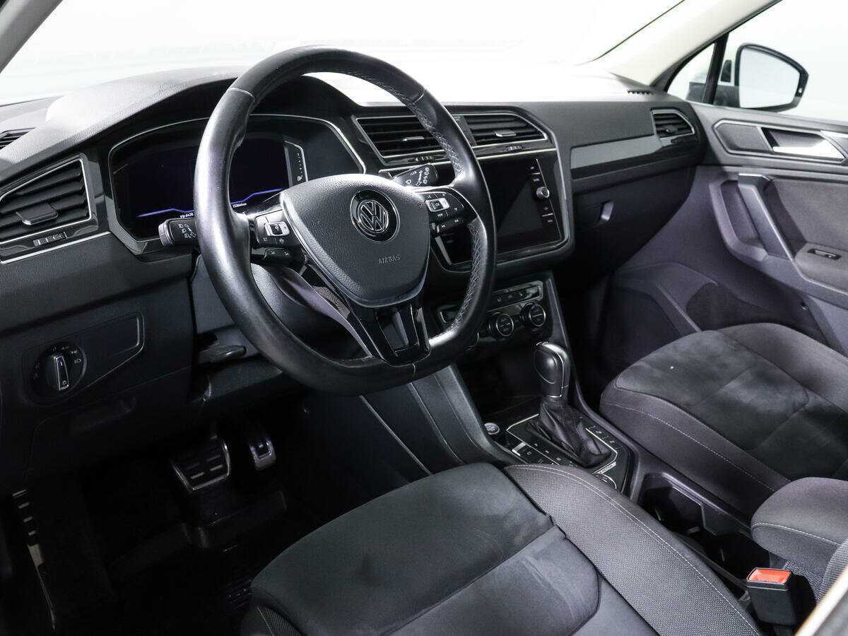 Купить Volkswagen Tiguan, 2018, 153 968 км.. Фото: #13