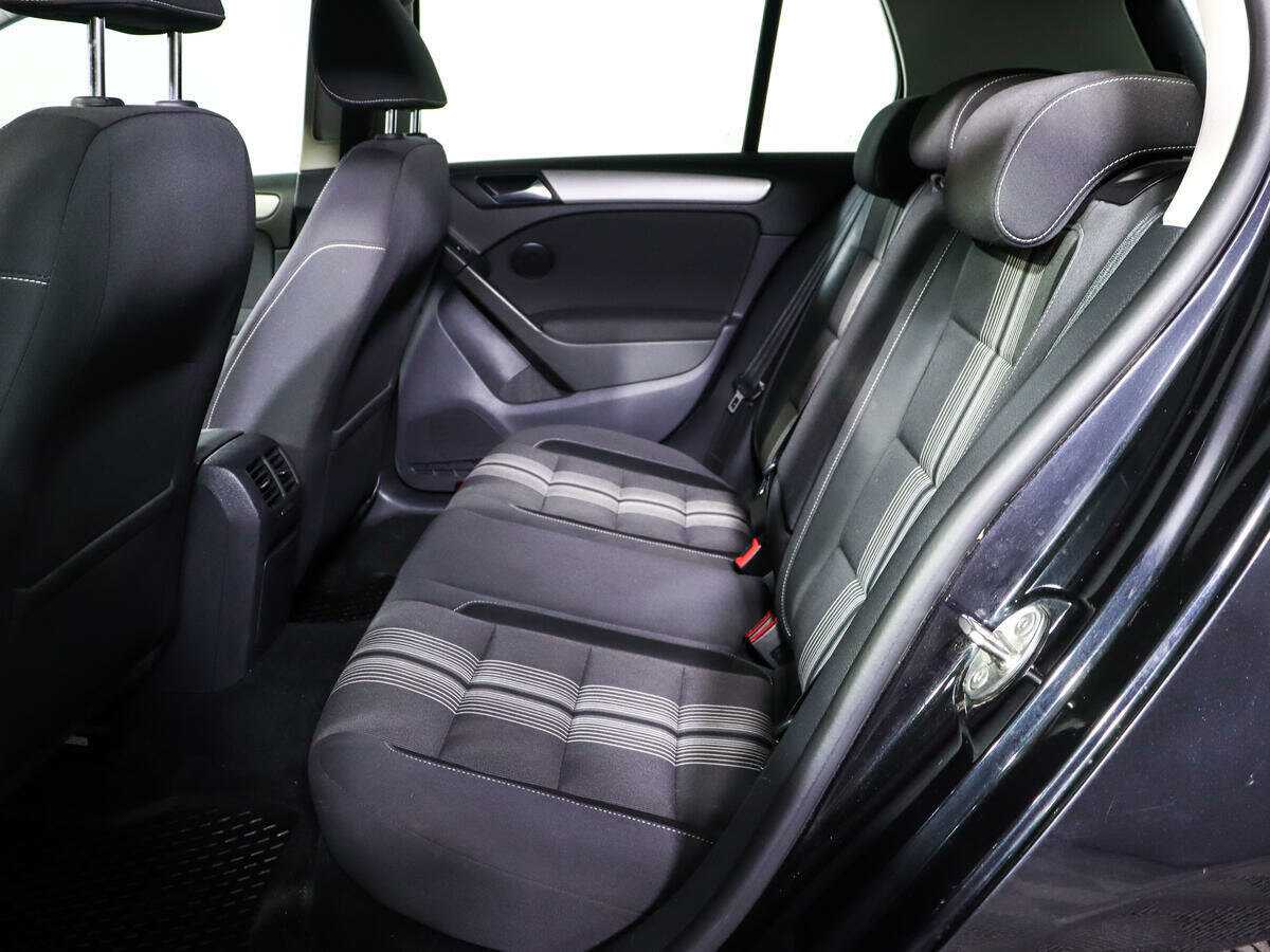 Купить Volkswagen Golf, 2012, 84 820 км.. Фото: #7