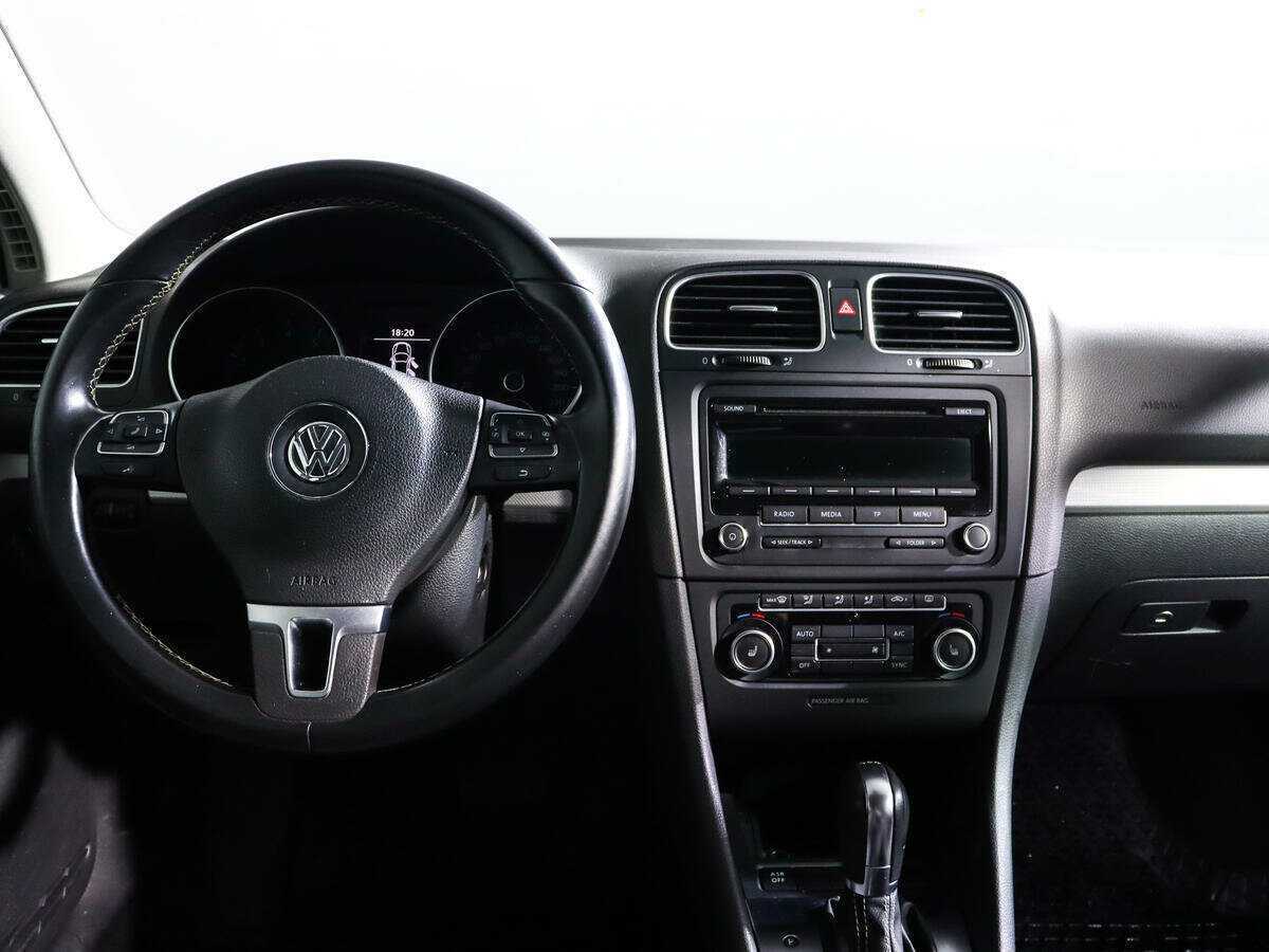 Купить Volkswagen Golf, 2012, 84 820 км.. Фото: #9