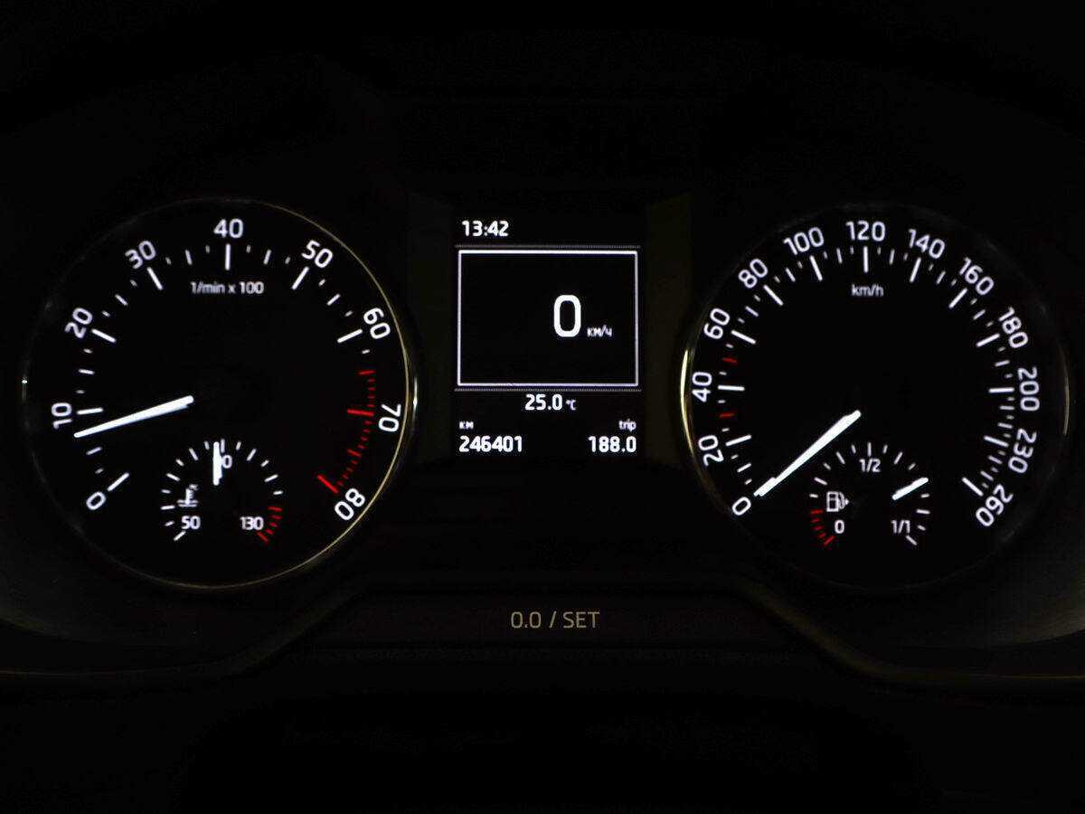 Купить Skoda Octavia, 2013, 246 399 км.. Фото: #19