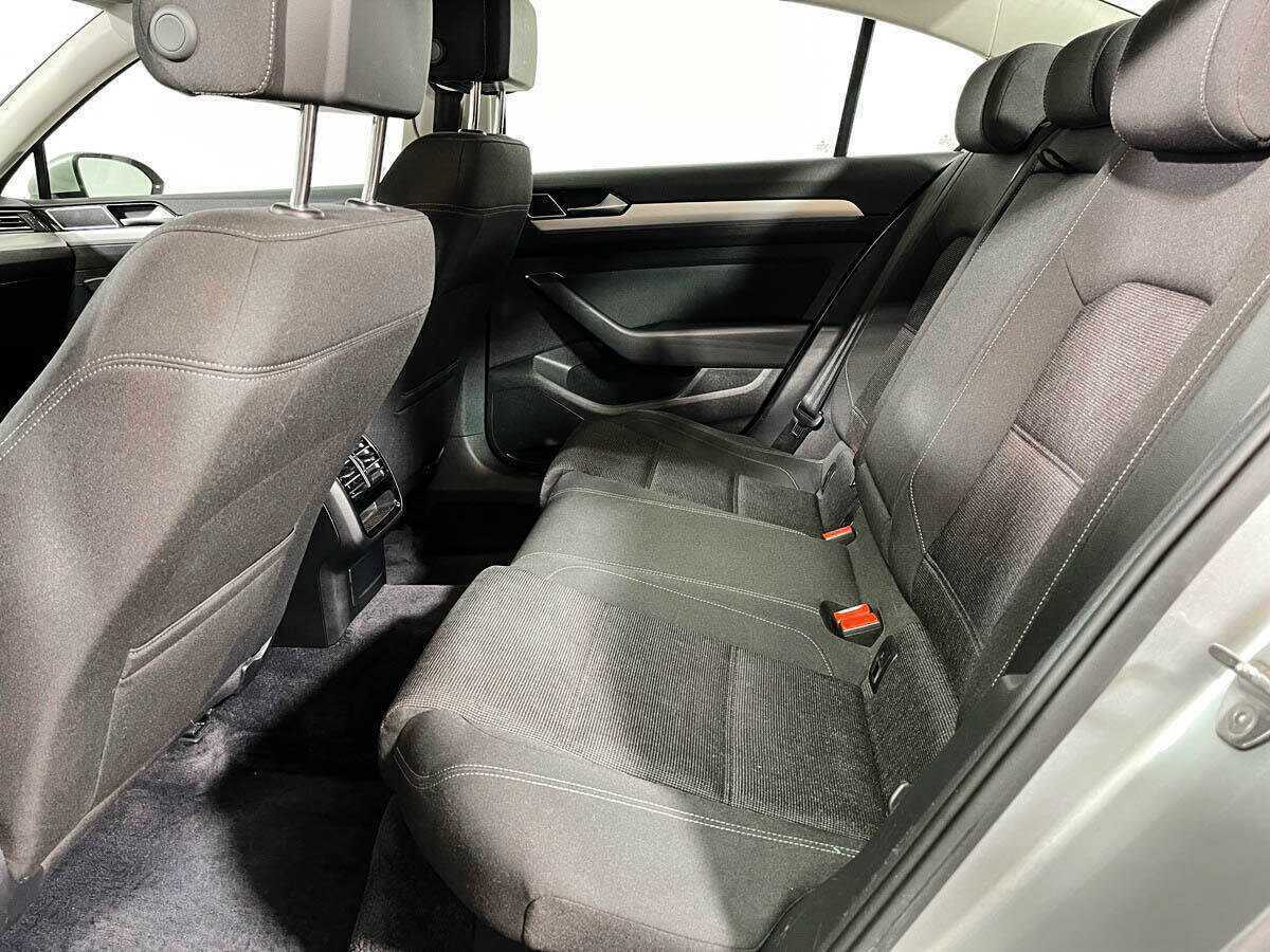 Купить Volkswagen Passat, 2016, 166 384 км.. Фото: #9