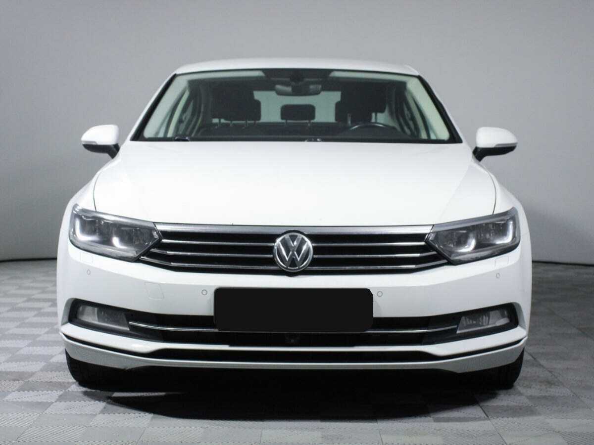 Купить Volkswagen Passat, 2018, 118 171 км.. Фото: #1