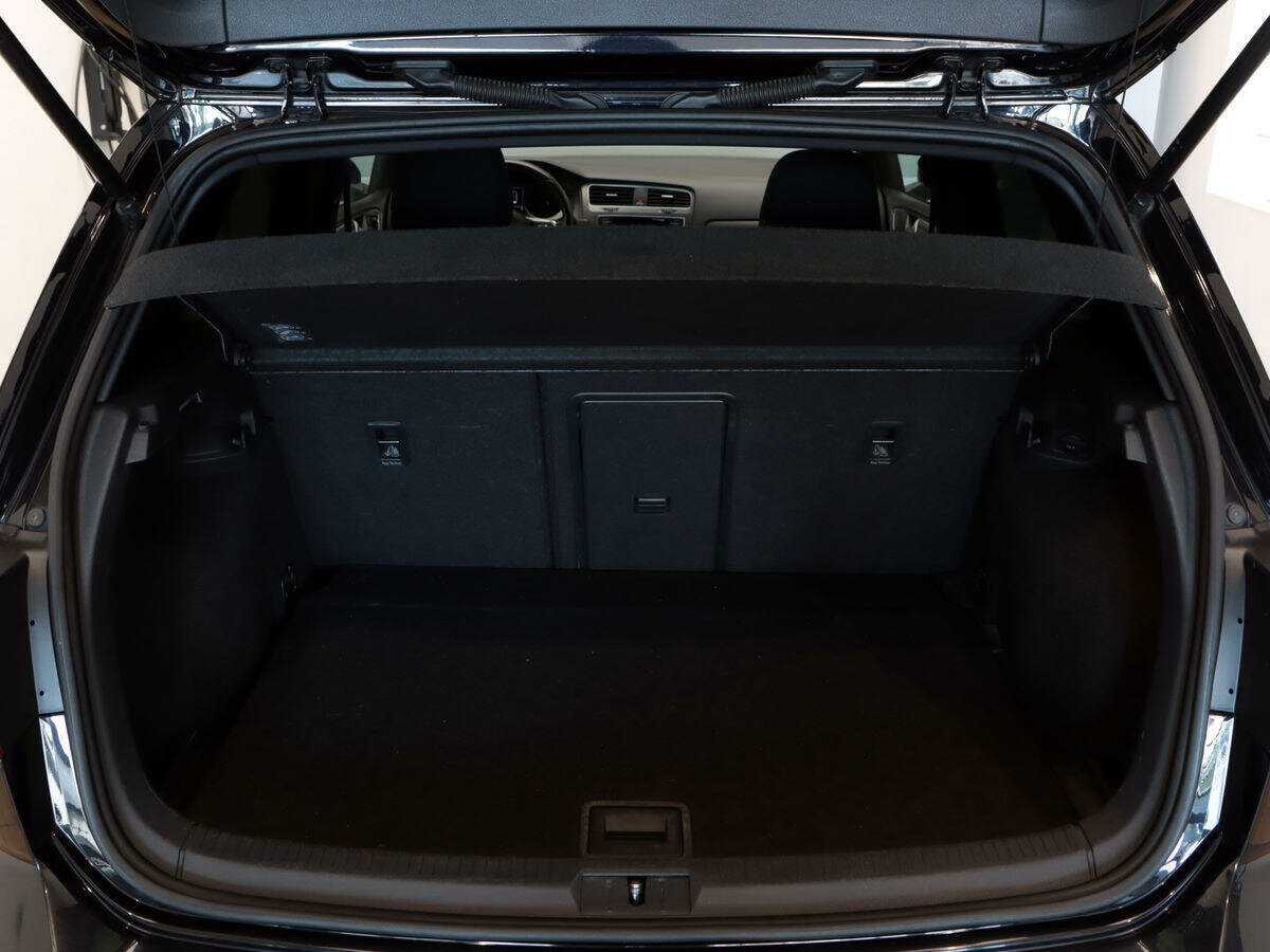 Купить Volkswagen Golf, 2013, 179 867 км.. Фото: #9