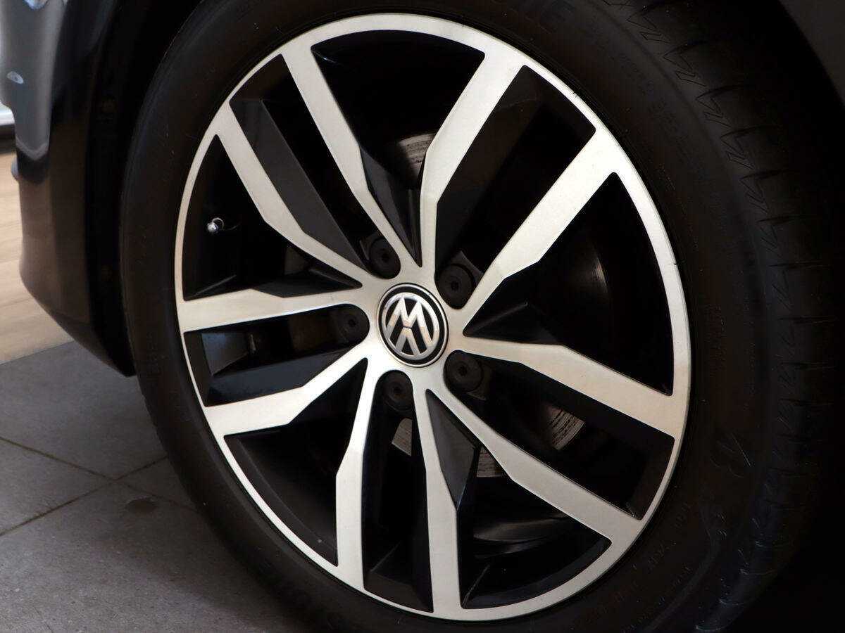 Купить Volkswagen Golf, 2013, 179 867 км.. Фото: #22