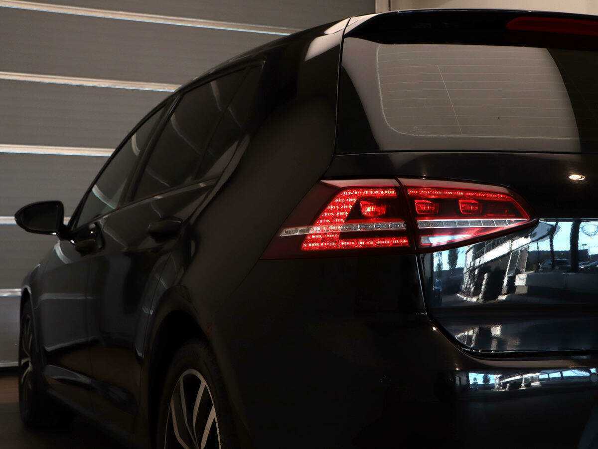 Купить Volkswagen Golf, 2013, 179 867 км.. Фото: #23