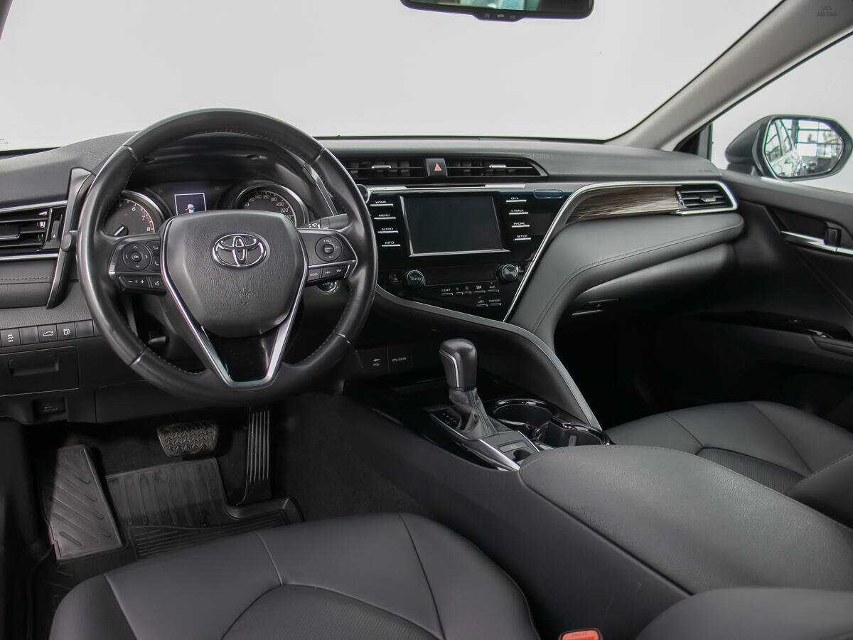 Купить Toyota Camry, 2018, 59 622 км.. Фото: #13