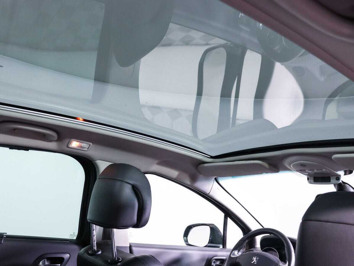 Купить Peugeot 3008, 2013, 145 570 км.. Фото: #19