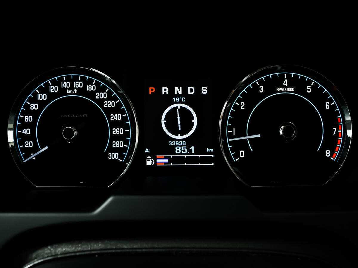 Купить Jaguar XF, 2013, 33 060 км.. Фото: #9