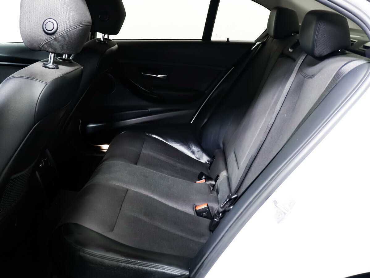 Купить BMW 3 серии, 2018, 121 179 км.. Фото: #10