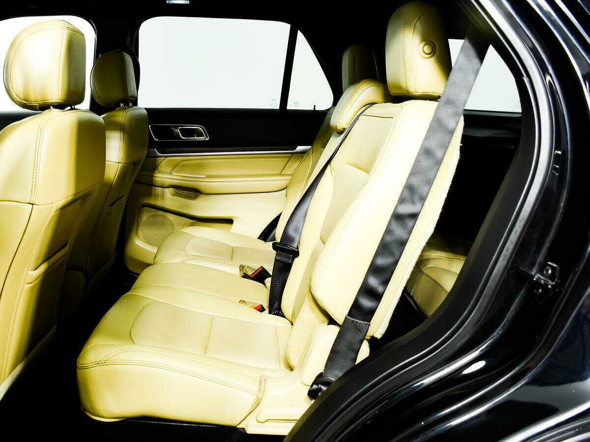 Купить Ford Explorer, 2016, 200 416 км.. Фото: #11