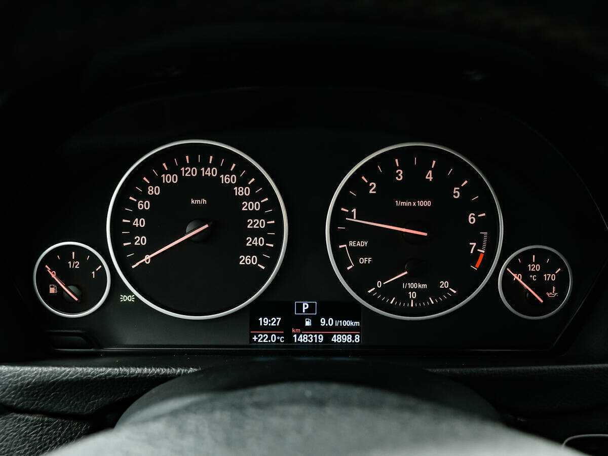 Купить BMW 3 серии, 2013, 148 314 км.. Фото: #9