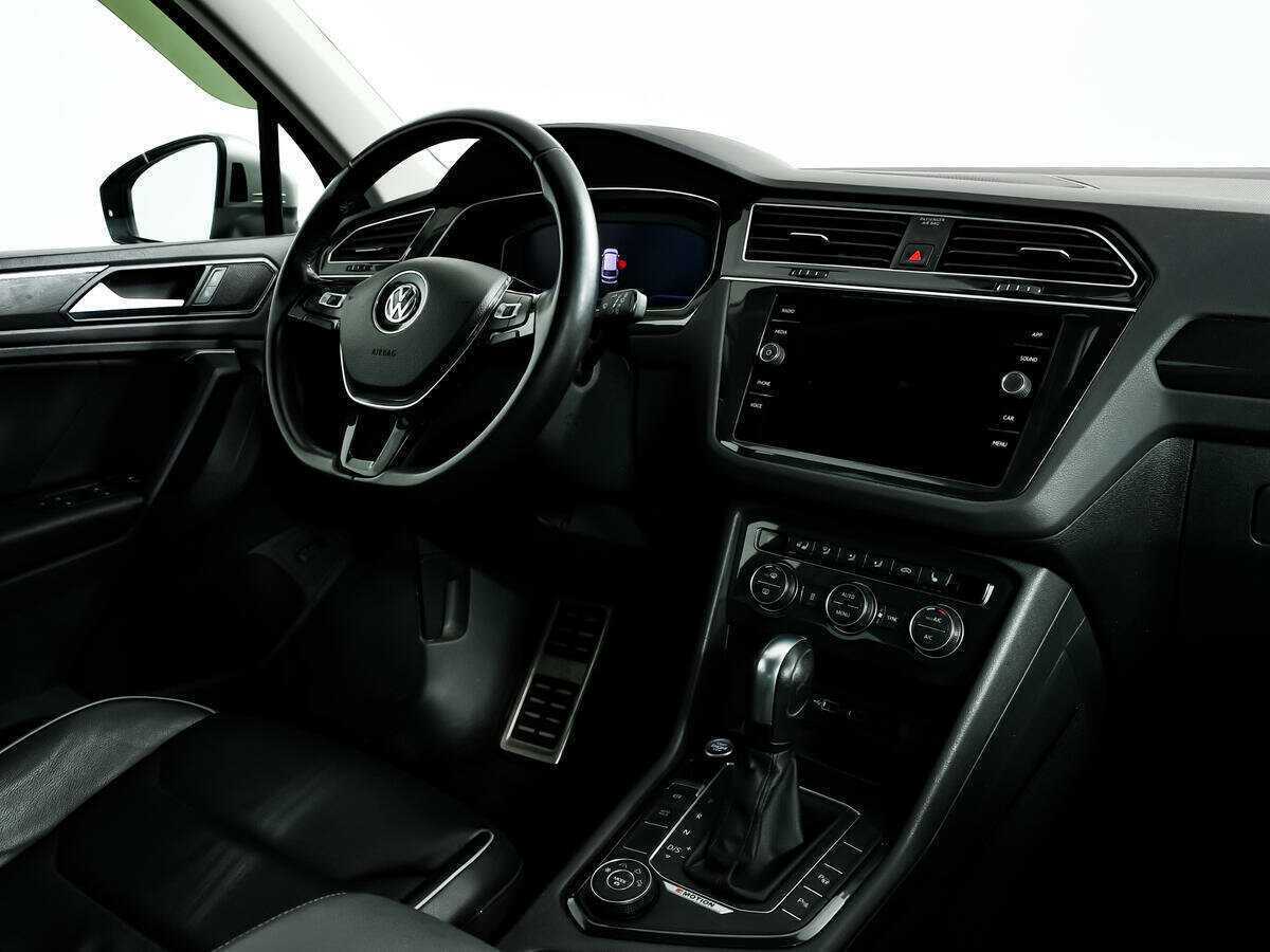 Купить Volkswagen Tiguan, 2020, 107 813 км.. Фото: #8