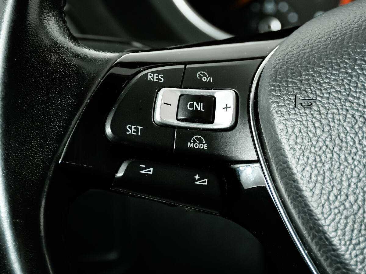 Купить Volkswagen Tiguan, 2017, 77 491 км.. Фото: #15