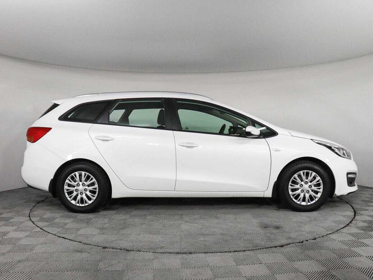 Купить Kia Ceed, 2018, 94 211 км.. Фото: #3