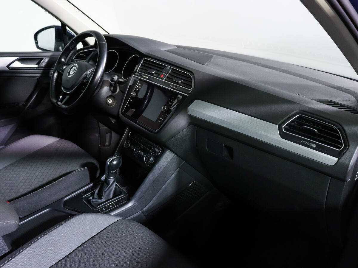 Купить Volkswagen Tiguan, 2017, 68 927 км.. Фото: #6