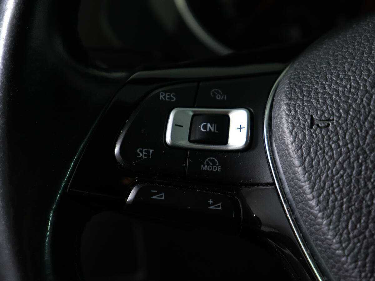 Купить Volkswagen Tiguan, 2017, 68 927 км.. Фото: #18