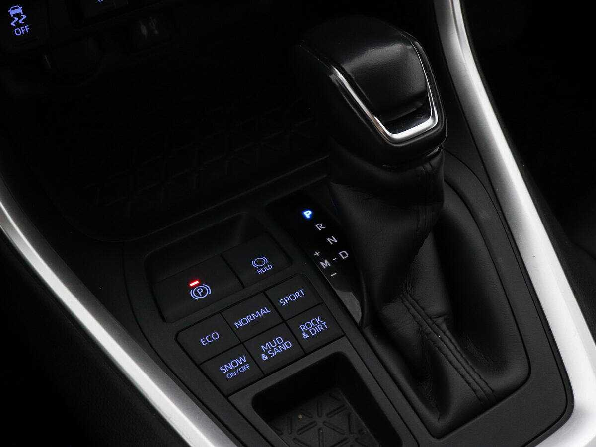 Купить Toyota RAV4, 2020, 81 879 км.. Фото: #12