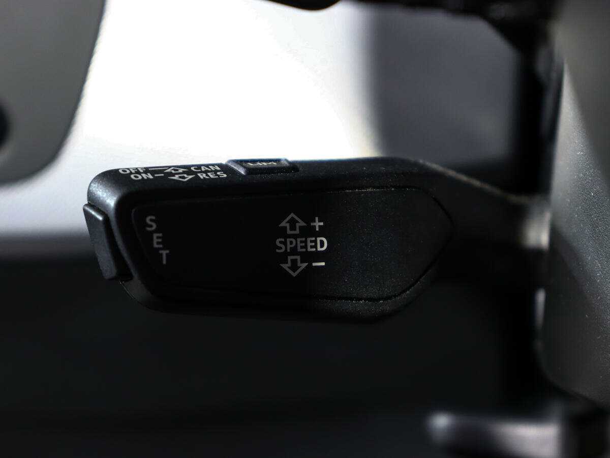 Купить Audi A4, 2018, 93 604 км.. Фото: #17