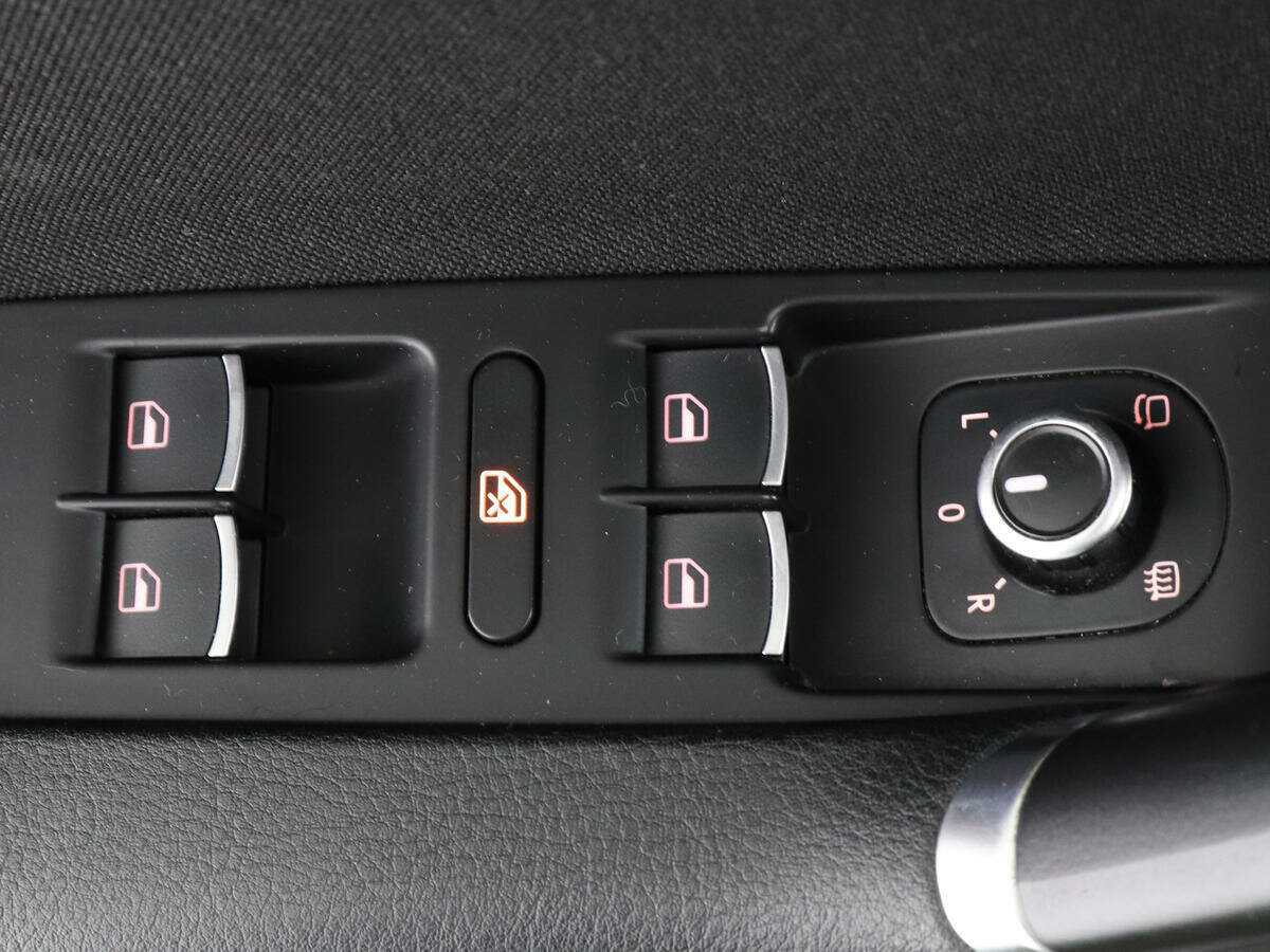 Купить Volkswagen Passat, 2014, 151 373 км.. Фото: #13