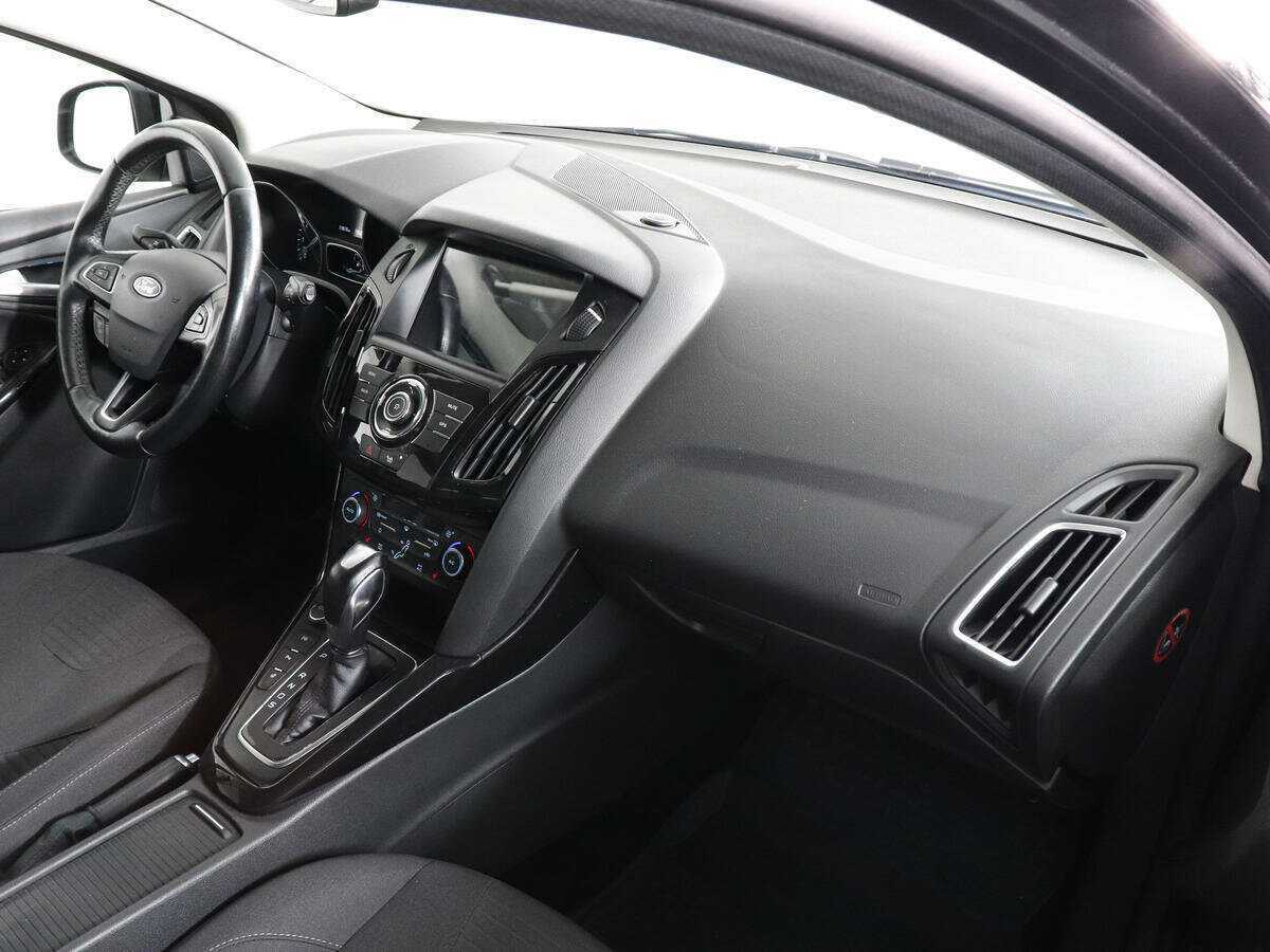 Купить Ford Focus, 2017, 118 676 км.. Фото: #9