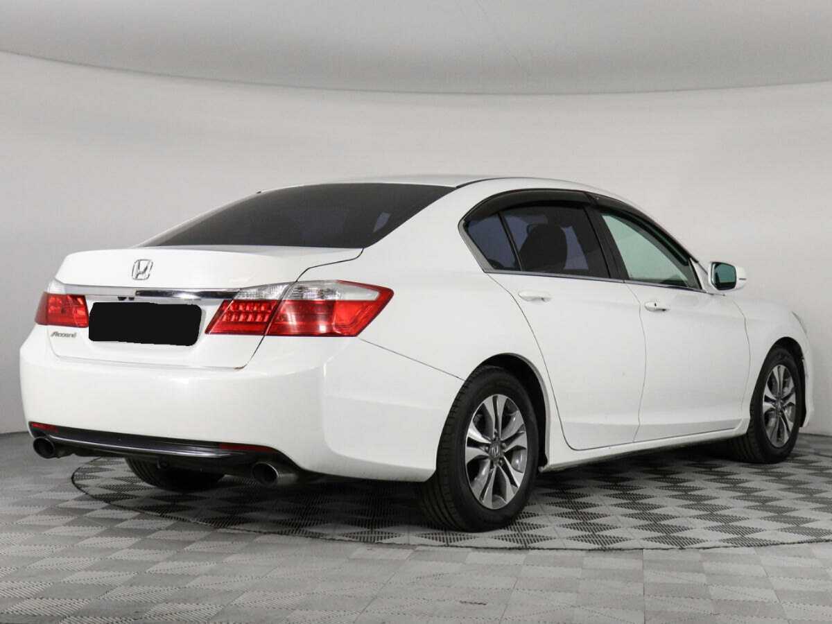 Купить Honda Accord, 2013, 150 762 км.. Фото: #2