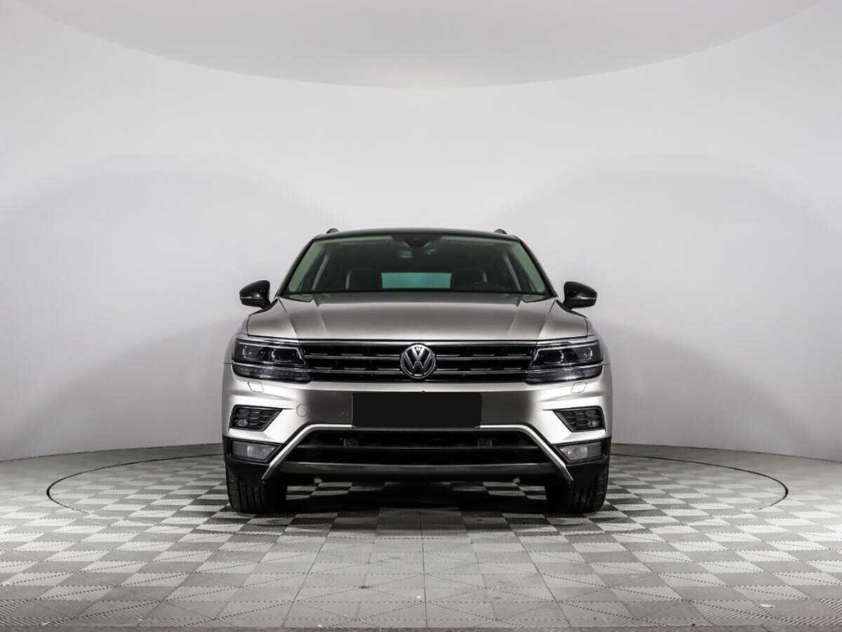 Купить Volkswagen Tiguan, 2019, 118 592 км.. Фото: #1