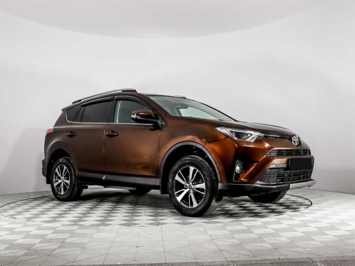 Купить Toyota RAV4, 2017, 134 653 км.. Фото: #2