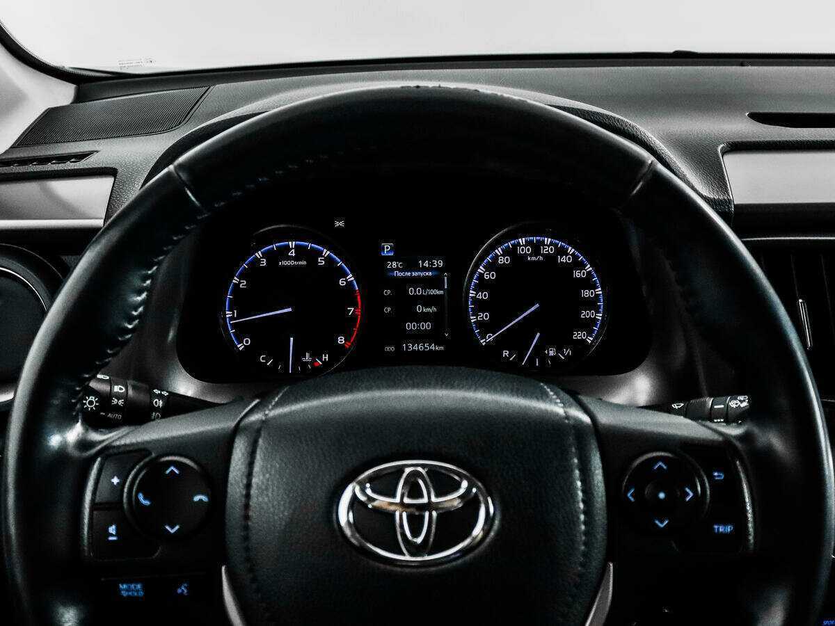Купить Toyota RAV4, 2017, 134 653 км.. Фото: #15