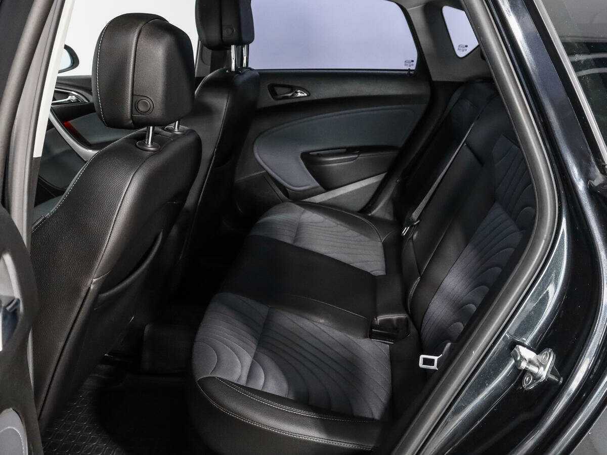 Купить Opel Astra, 2013, 159 326 км.. Фото: #9