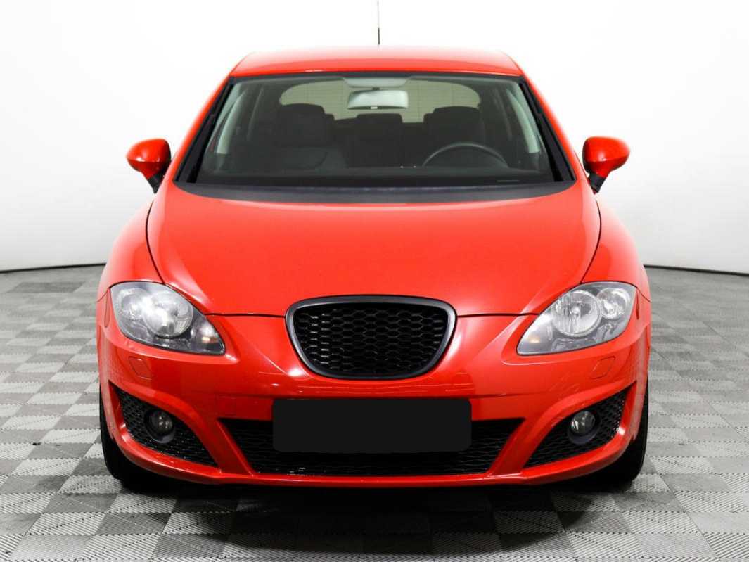 Купить SEAT Leon, 2012, 86 300 км.. Фото: #1