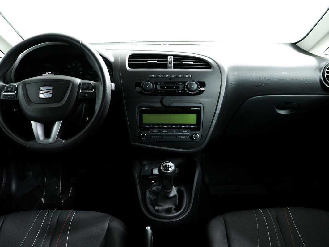 Купить SEAT Leon, 2012, 86 300 км.. Фото: #10