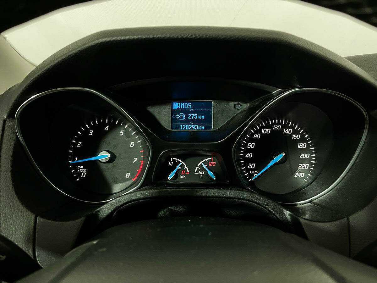 Купить Ford Focus, 2015, 128 300 км.. Фото: #8