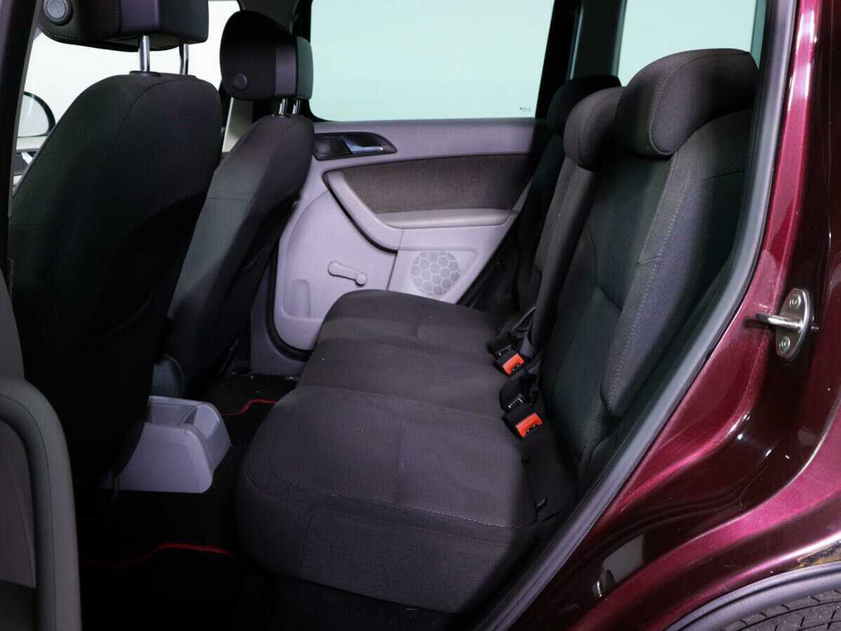 Купить Skoda Yeti, 2012, 212 611 км.. Фото: #7