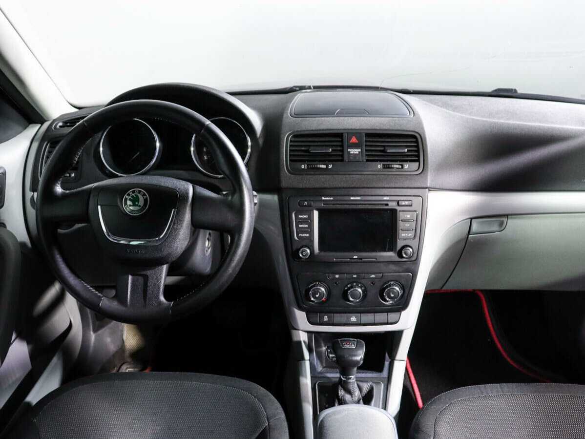 Купить Skoda Yeti, 2012, 212 611 км.. Фото: #9