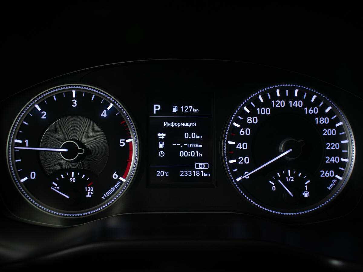 Купить Hyundai Santa Fe, 2018, 233 178 км.. Фото: #11