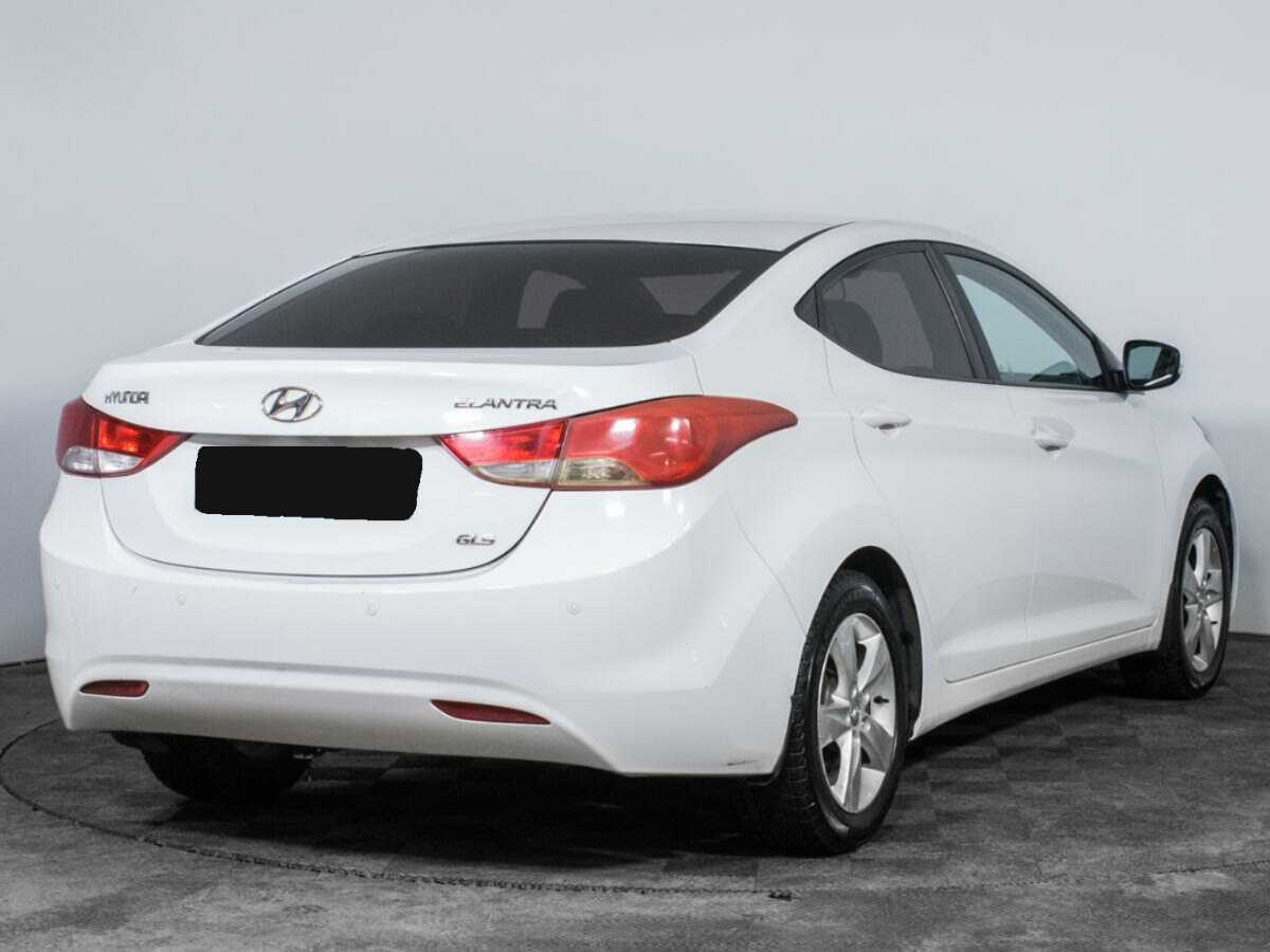 Купить Hyundai Elantra, 2013, 86 469 км.. Фото: #4