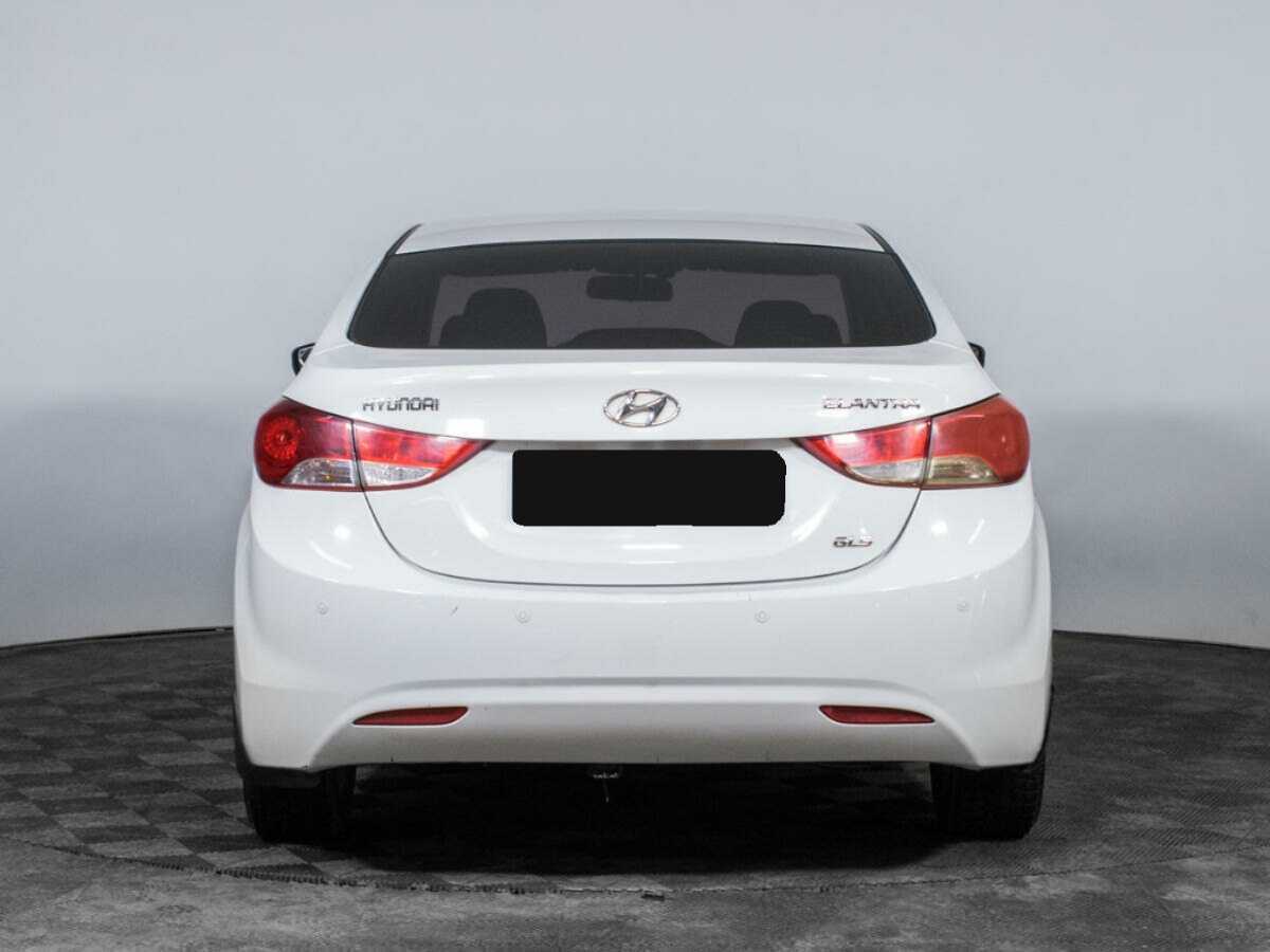 Купить Hyundai Elantra, 2013, 86 469 км.. Фото: #5