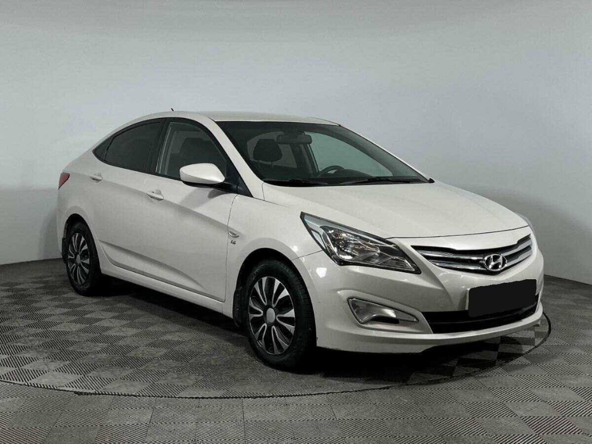 Купить Hyundai Solaris, 2015, 135 450 км.. Фото: #2