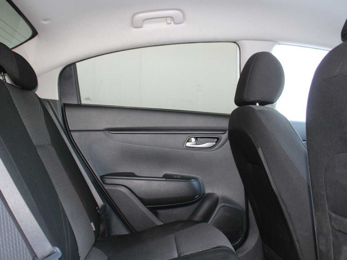 Купить Kia Rio, 2018, 70 000 км.. Фото: #14