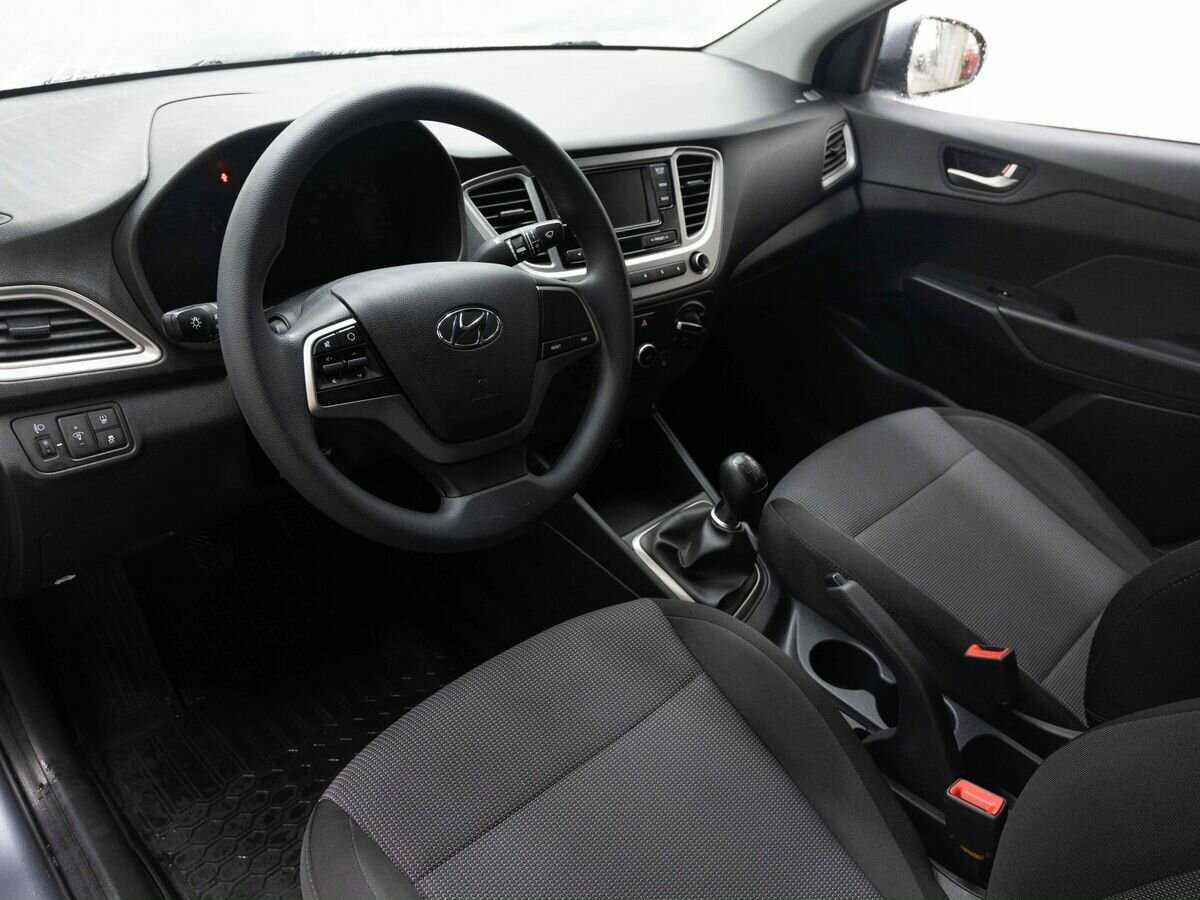 Купить Hyundai Solaris, 2019, 36 124 км.. Фото: #8